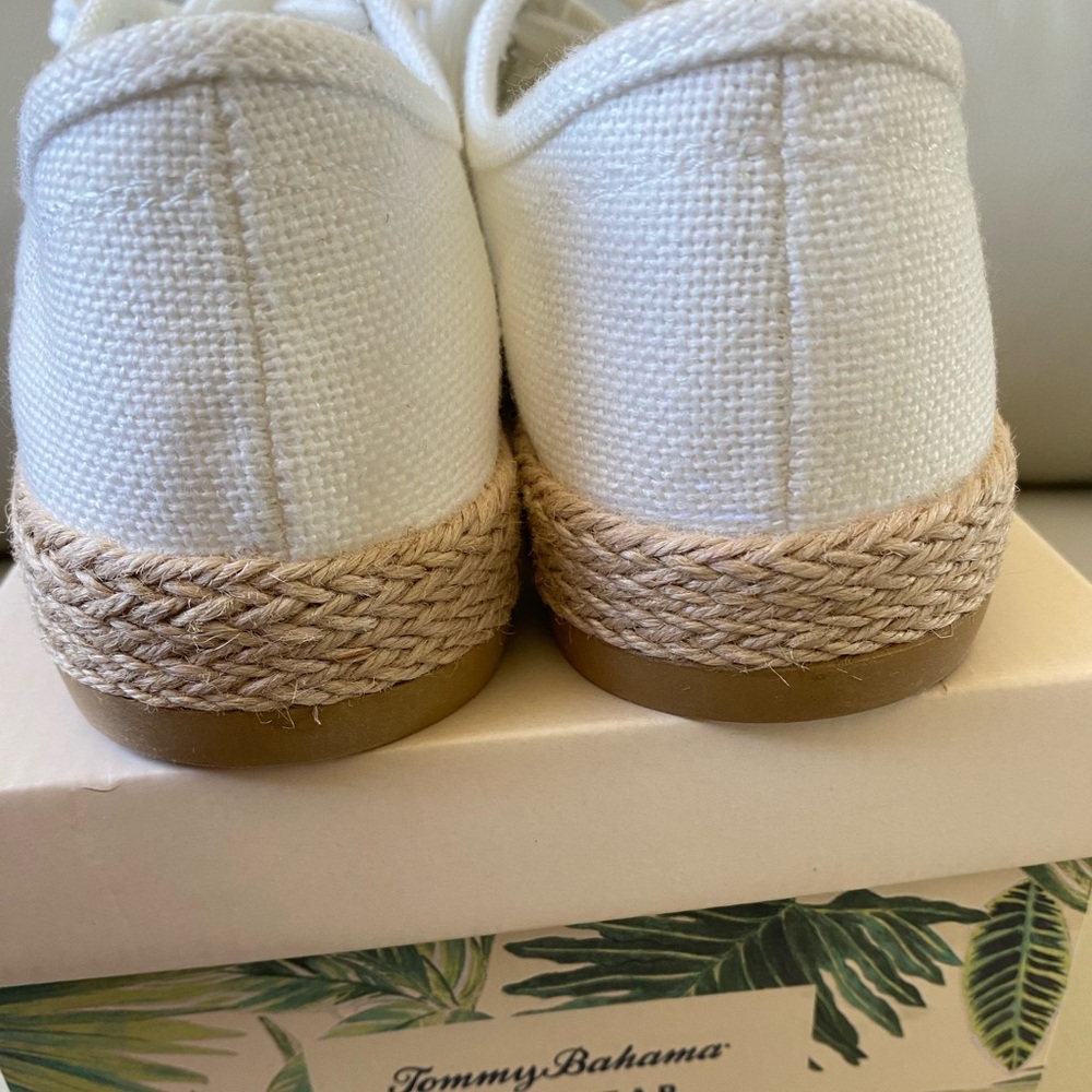Tommy Bahama Sneakers - Picture 6 of 8